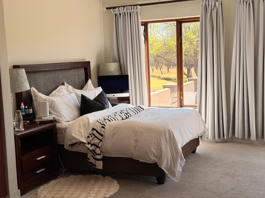 4 Bedroom Property for Sale in Buffelspoort Eco Estate North West